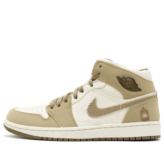 Air Jordan 1 Retro 'Armed Forces'  325514-221 Signature Shoe